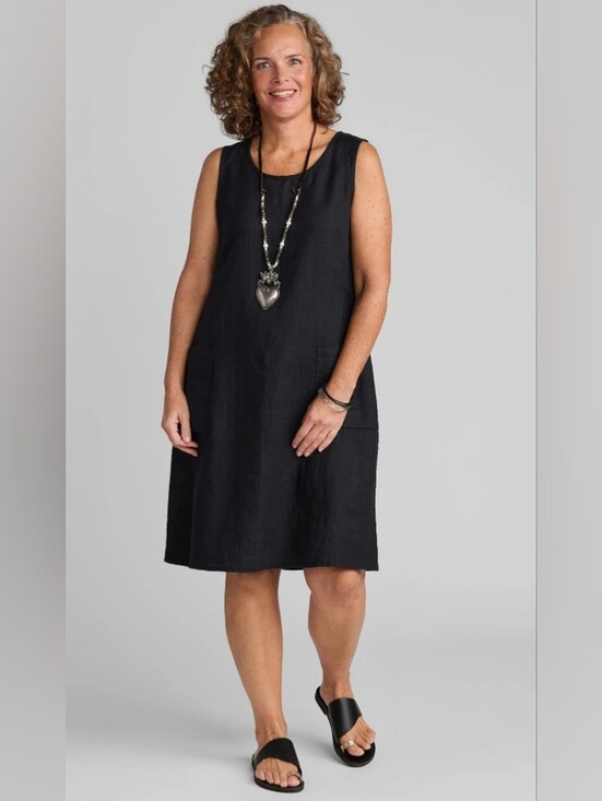 Rafaella Dresses & Skirts - Rafaella Linen Dress Black Scoop Neck Sleeveless Shift Dress